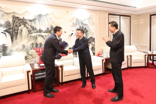 张玉卓、、、国资、、、央企、、、国资委、、、书记、、、主任、、、国企、、、企业刷新