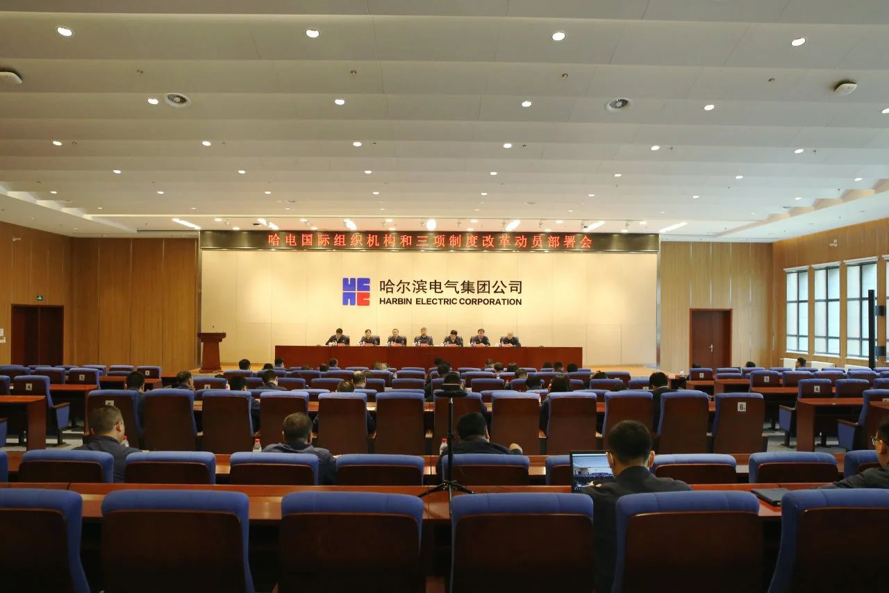 45154248F933F6ADAC7624DCCF8_7E9796BF_1C841